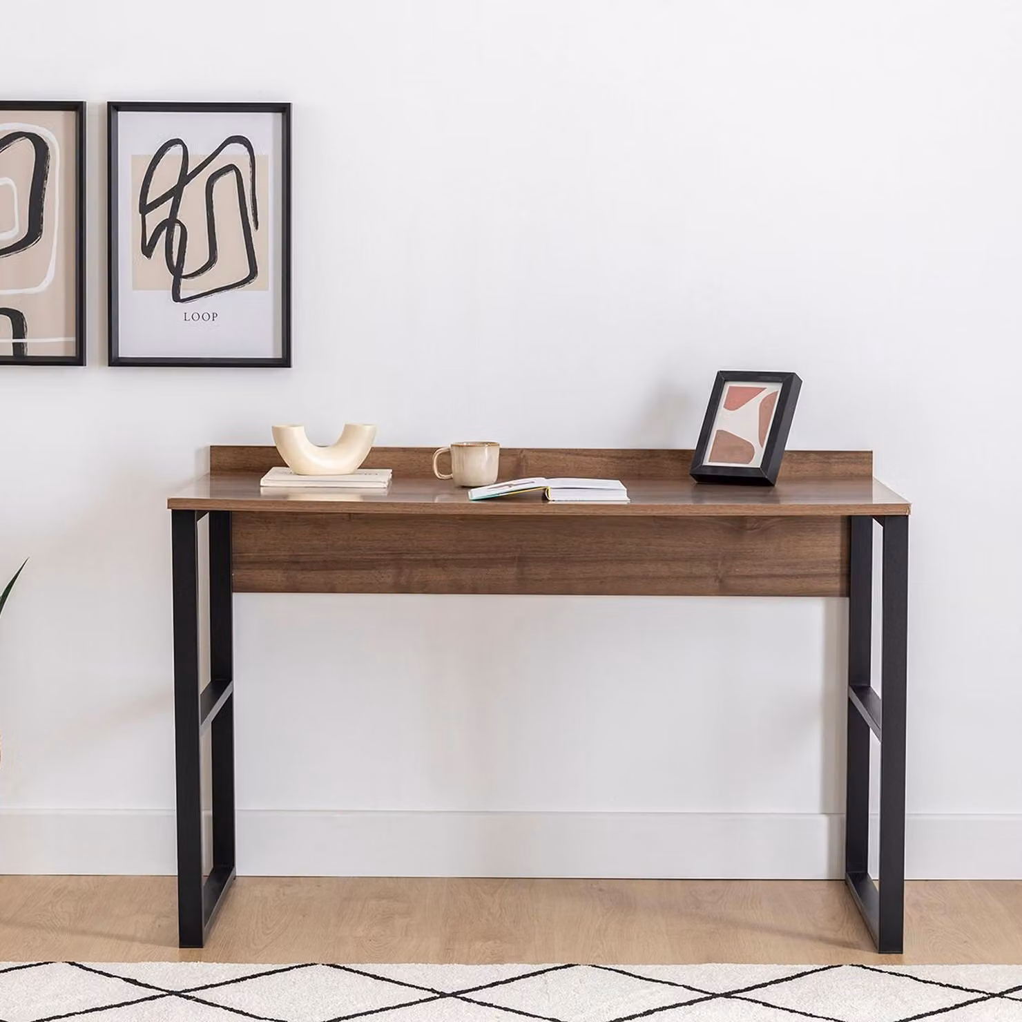 Chietino - Scrivania, 112x60x79h cm Marrone Noce, un Ripiano