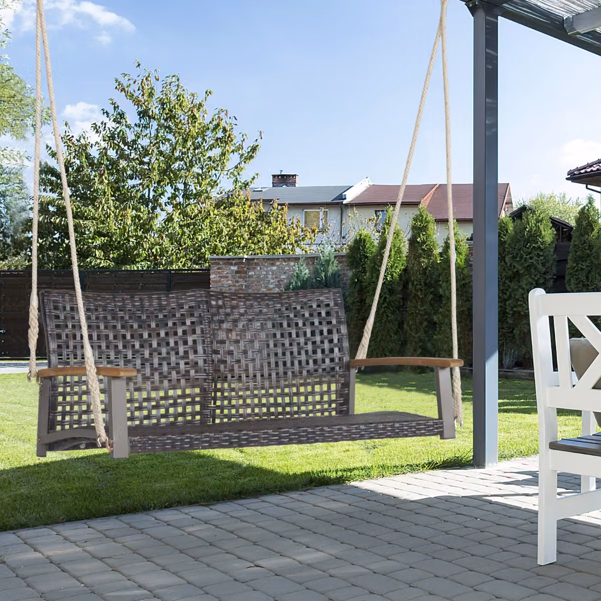 Costway Dondolo Sospeso da Esterno a 2 Posti in Rattan PE con Braccioli in Legno di Acacia, L 131 x P 68 x H 54 cm, Marrone e Nero – 3