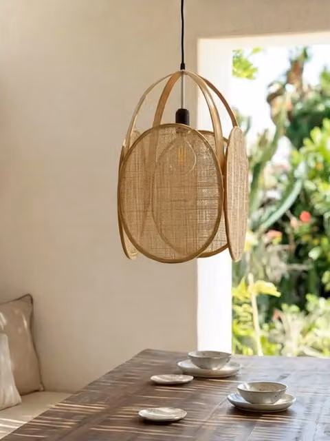 Lampada a soffitto Ulum Kenay Home in bambù e tessuto beige stile boho