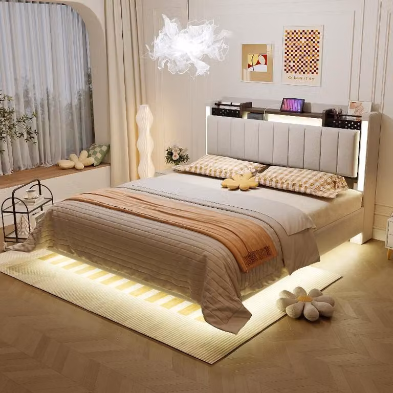 Letto imbottito 140x200 cm con illuminazione a LED, porta USB e testiera con spazio contenitore, rivestito in lino color beige, design sospeso