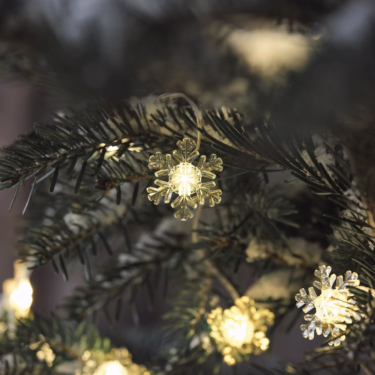 50 luci a LED a forma di fiocchi di neve, in acrilico, luce bianco caldo, lunghezza 7,35 metri, con timer