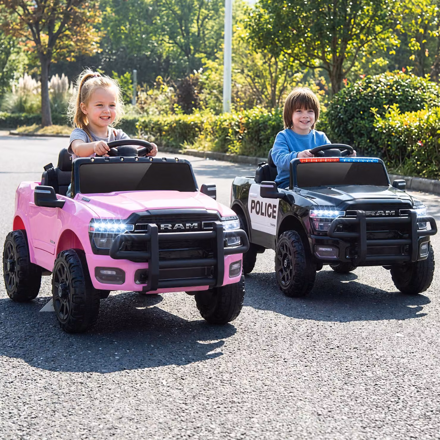 Auto elettrica Costway per bambini 12V con telecomando, luci LED e musica, veicolo elettrico rosa per bambini dai 3 agli 8 anni
