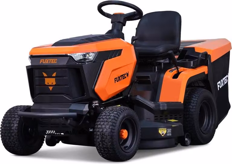 FUXTEC RTM92A Trattorino tagliaerba 452cc - a scoppio -  Motore 452cc 9,2kW OHV a benzina - larghezza taglio 92 cm - cambio 5 marce - scarico posteriore con cesto 280L -  potenza per grandi giardini