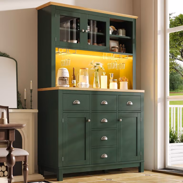 Credenza Flieks con striscia luminosa a LED e portabevande, mobile da buffet a 4 ante, credenza 104x40x180 cm, verde