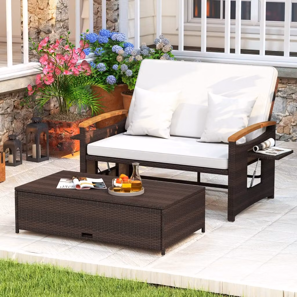 Set da esterno 2 pezzi composto da divanetto e pouf in polyrattan con schienale regolabile e vassoio laterale per giardino e piscina, colori marrone e bianco – 2