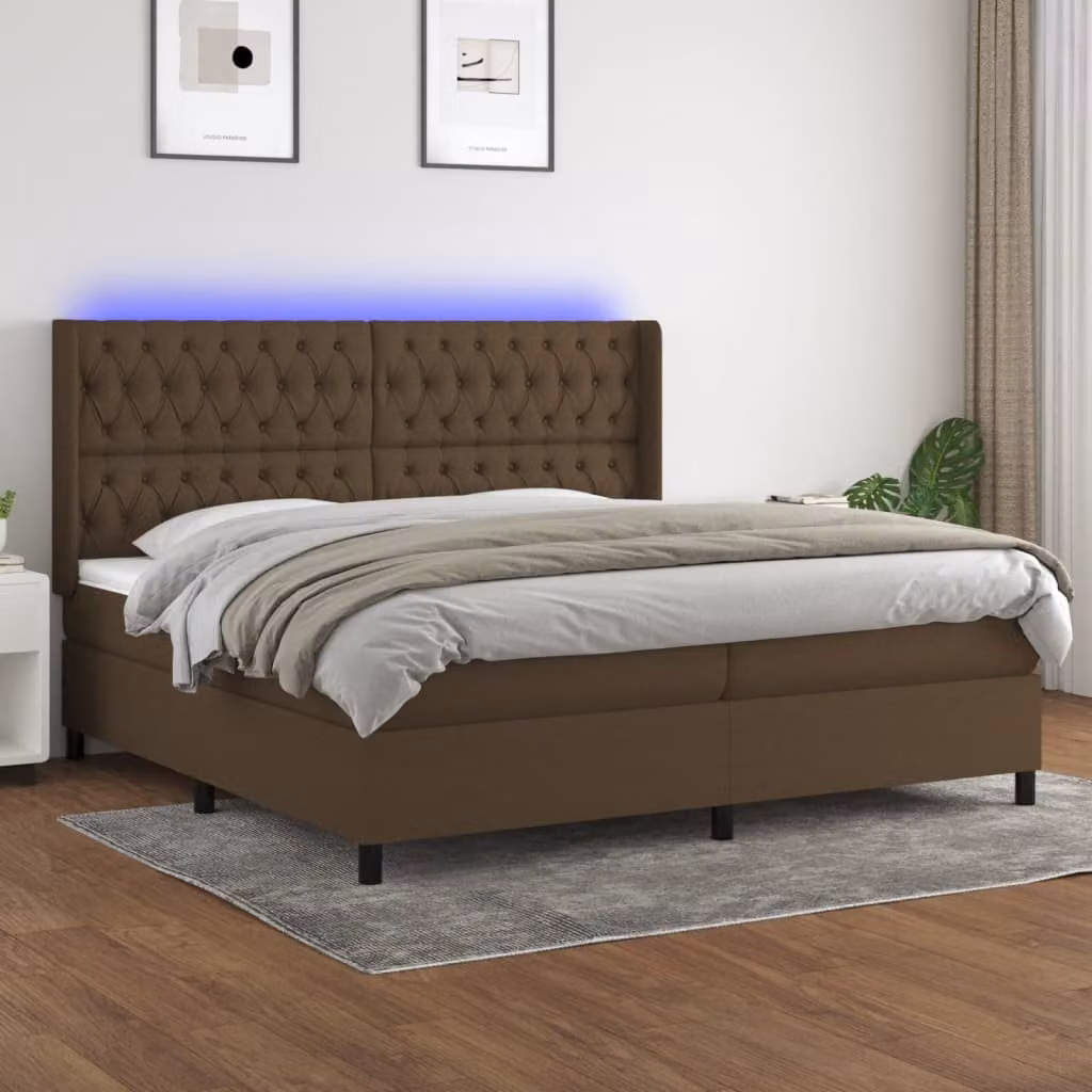 The Living Store Letto a molle con materasso e LED in tessuto marrone scuro 200x200 cm