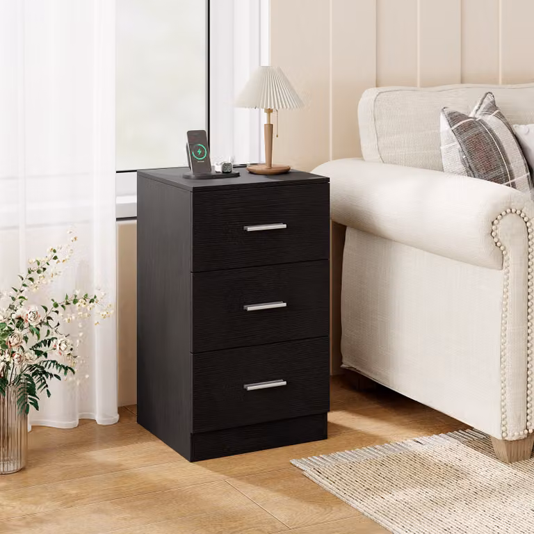 Comodino moderno Costway con 3 cassetti e stazione di ricarica USB, tavolino da soggiorno o camera da letto in MDF, Nero