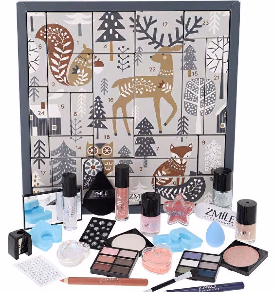 Calendario dell'Avvento a tema fauna scandinava, dal design quadrato
