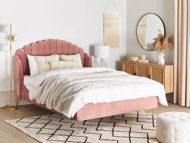 Letto Beliani in velluto rosa con testata capitonné e rete a doghe in legno L/P/H: 140 x 200 cm