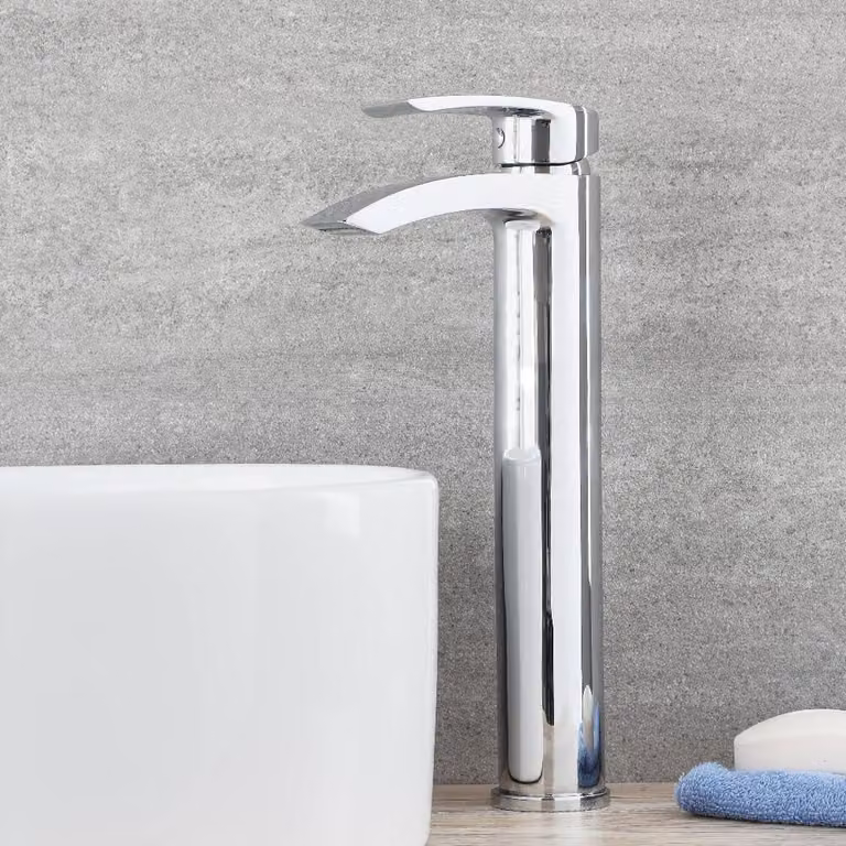 Rubinetto Monoforo Alto Per Lavabo - Design Moderno Cromato - Razor