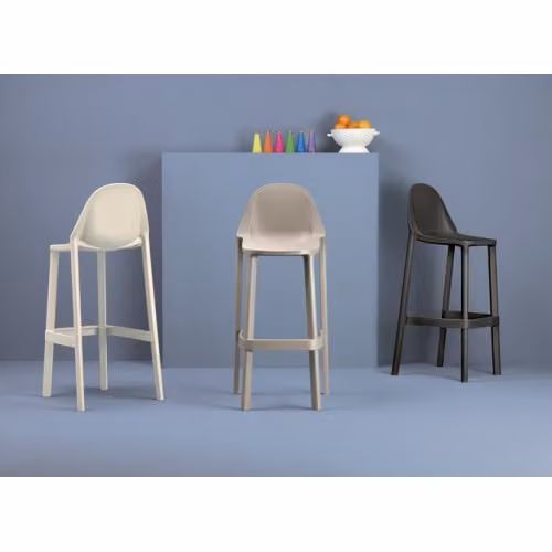 Sgabello per esterno Più o in tecnopolimero con schienale Scab Design