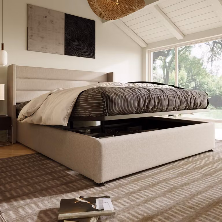Letto imbottito con contenitore, dimensioni 160x200, con meccanismo ad elevazione idraulica, rete a molle in legno, struttura in metallo, rivestito in lino. Colore: beige