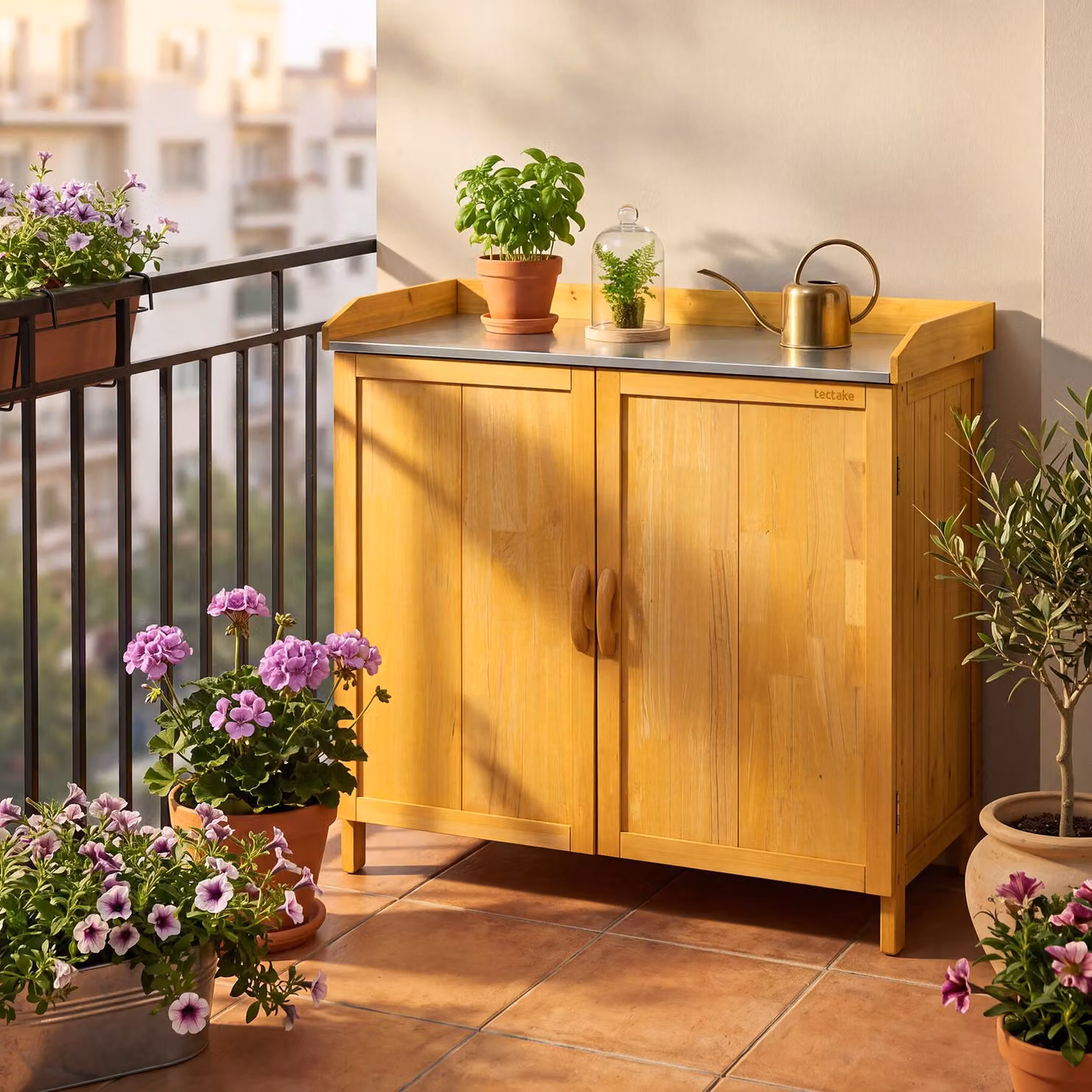 Tavolino da giardinaggio con armadietto TecTake in legno di pino e metallo, marrone rustico, L/P/H: 95 x 48 x 48 cm – 2