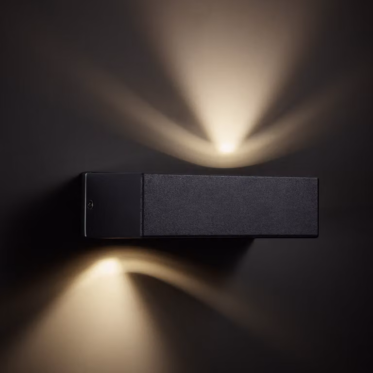BRILLIANT ABBOT Lampada da parete per esterni a LED | 5 cm di altezza 17 cm di larghezza | 10W 920 lm 3000 K | IP44 | metallo/vetro