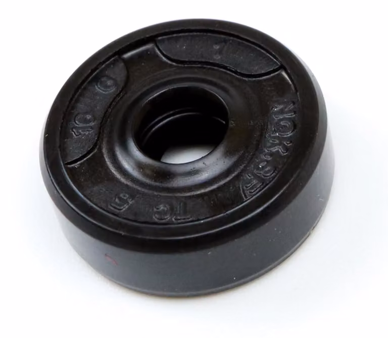 Guarnizione a labbro radiale, 5x16x6 mm, NBR 70, conforme alle norme DIN 3760 e ISO 6194