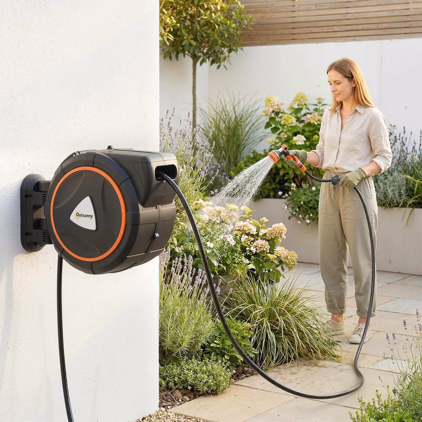 Outsunny Avvolgitubo Retrattile Automatico con Sistema di Bloccaggio, Arancione e Nero, 28+2m – 2