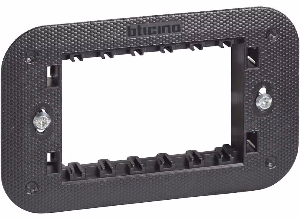Supporto 3 moduli Bticino Living Now K4703