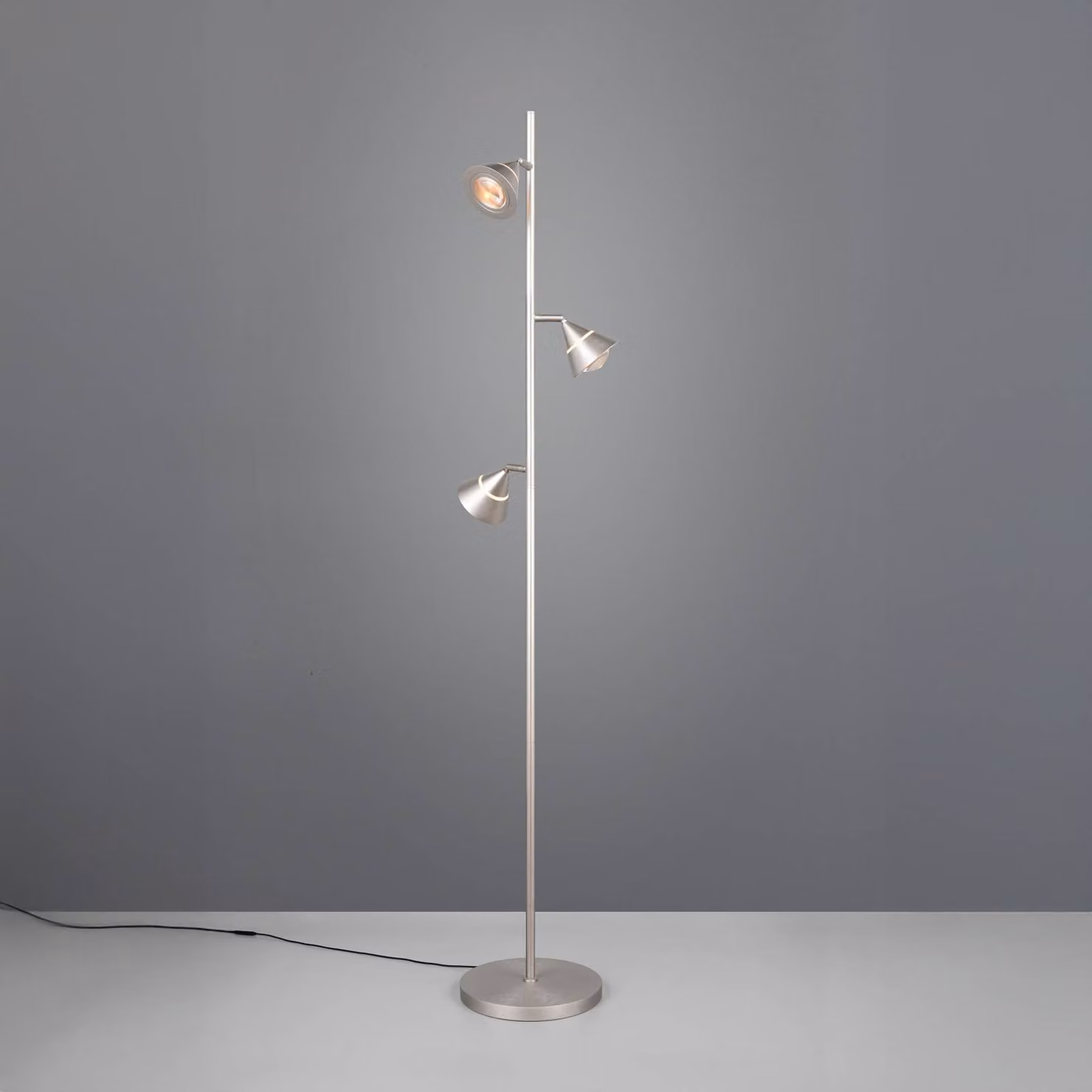 Trio Lighting Lampada da terra a LED Romeo, dimmerabile, Alluminio / Grigio / Zincato, Soggiorno / Sala da pranzo, Metallo, Moderno, Lampada LED da terra