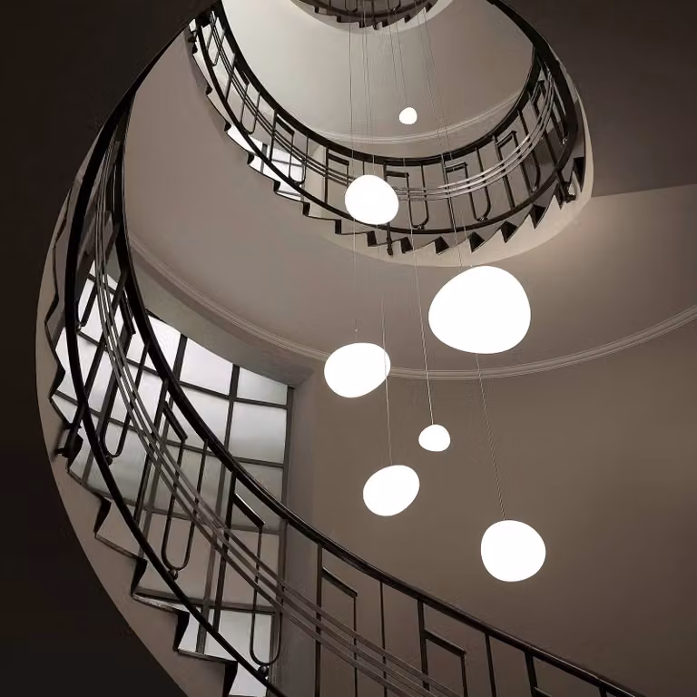 Foscarini Lampada a sospensione Gregg piccola, dimmerabile, Bianco / Opale, Soggiorno / Sala da pranzo, Vetro, Design, Lampada a sospensione