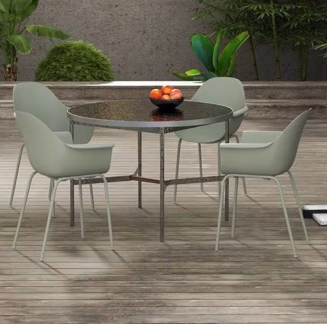 Set di 4 sedie da esterno con schienale e braccioli; plastica e acciaio; verde