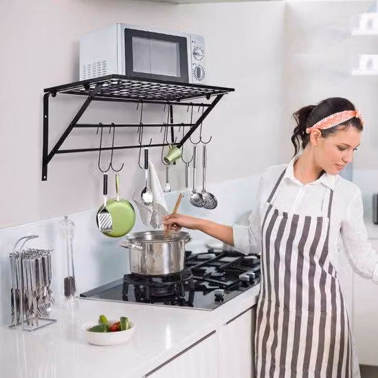 Scaffale da cucina con organizer