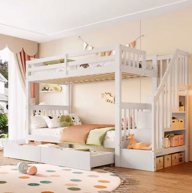 Letto a castello 90x200 cm con scala contenitore e due cassetti in legno di pino e MDF bianco