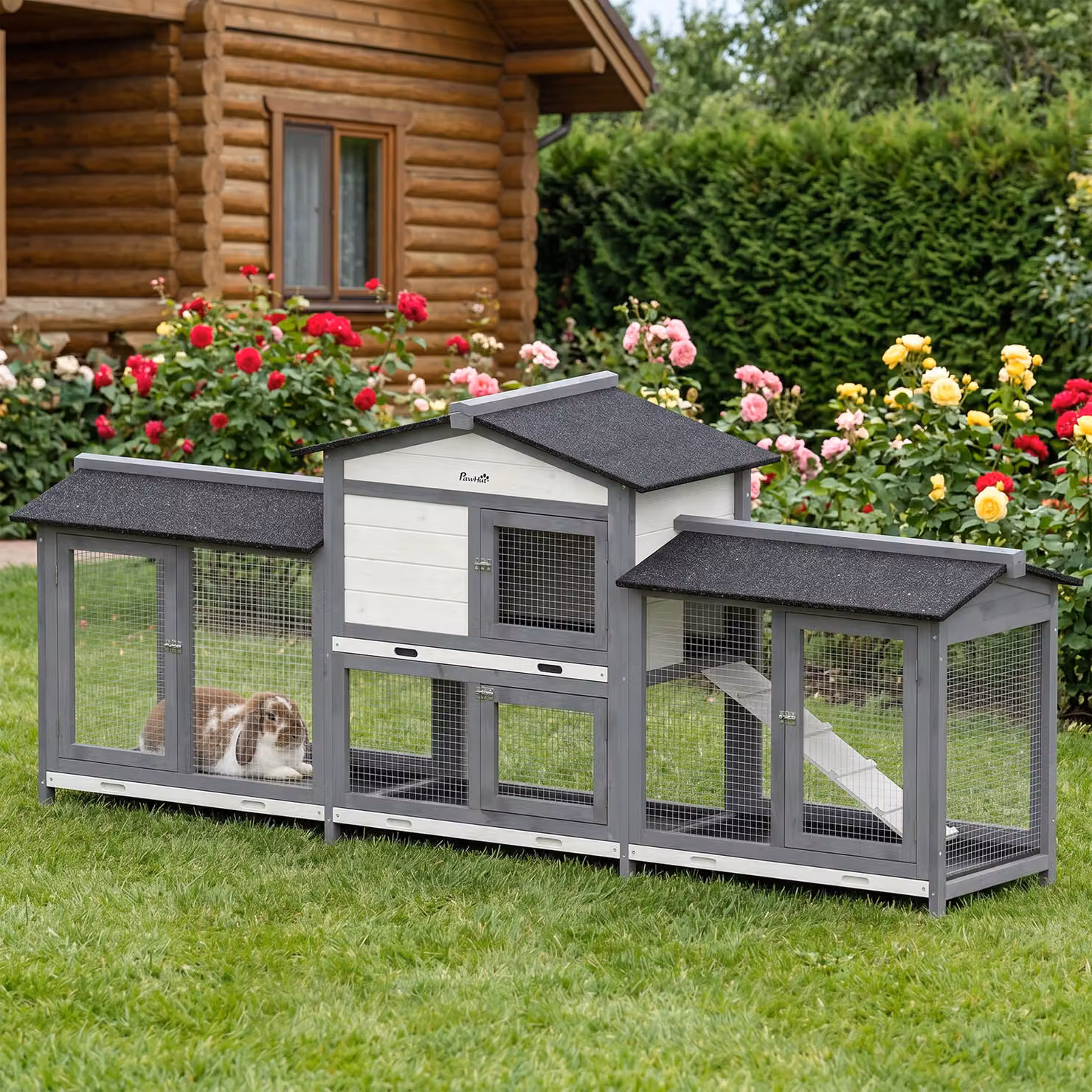 Conigliera PawHut a 2 piani in legno grigio con recinto e vassoio estraibile, L 230 x P 53 x H 93,5 cm – 2