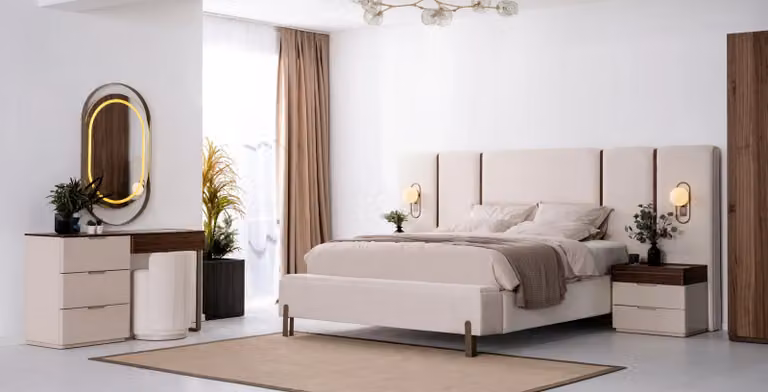 Beige Schlafzimmer Garnitur Edles Doppelbett Textil Hocker Schminktisch