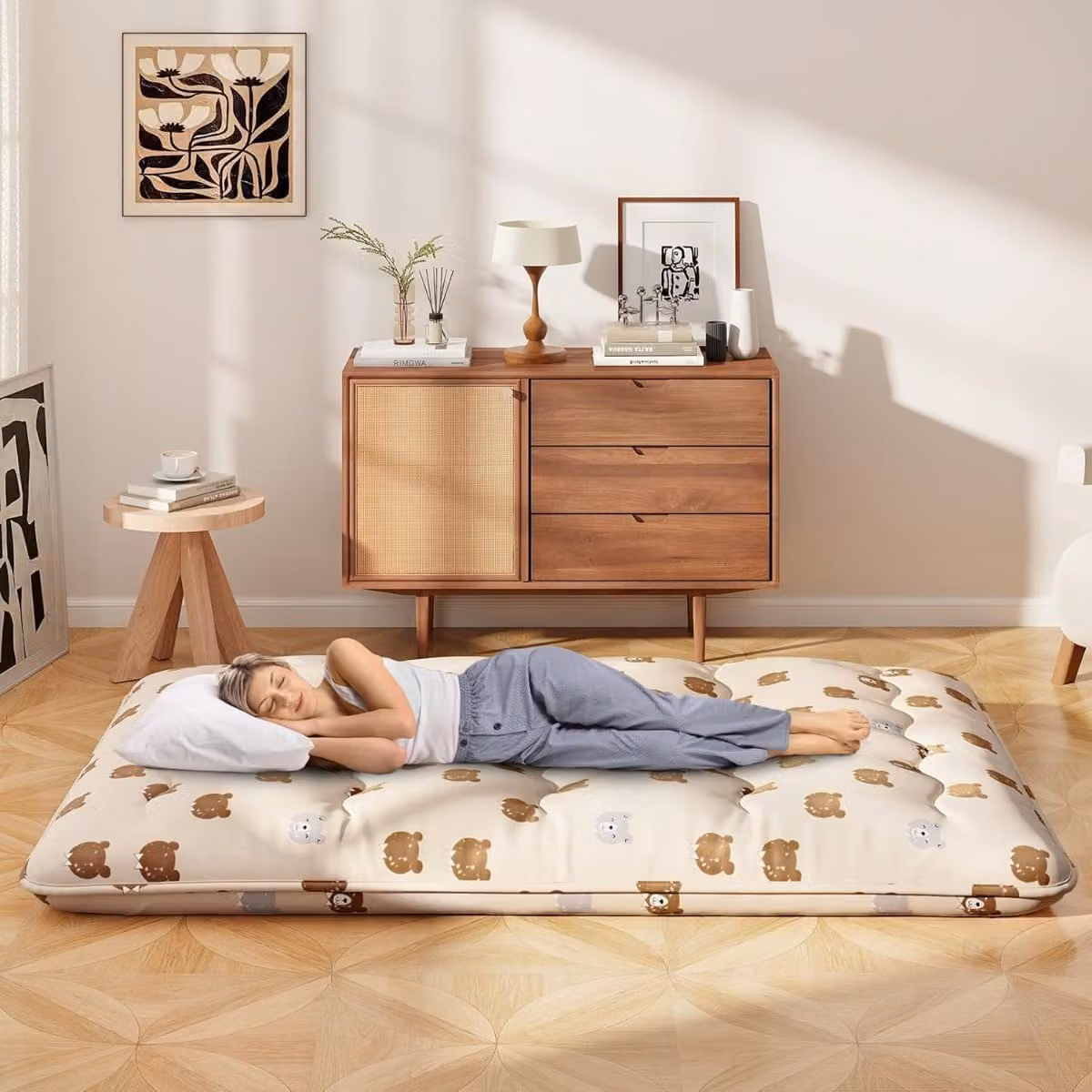 Materasso futon portatile Costway con copertura lavabile e sacca arrotolabile, Tappeto per pavimento Marrone 140 cm