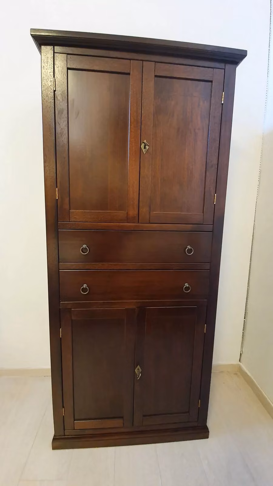 Armadio dispensa in legno di pino stile arte povera con 4 ante e ripiani interni Mobili 2G colore noce L: 80 cm, P: 40 cm, H: 170 cm – 2