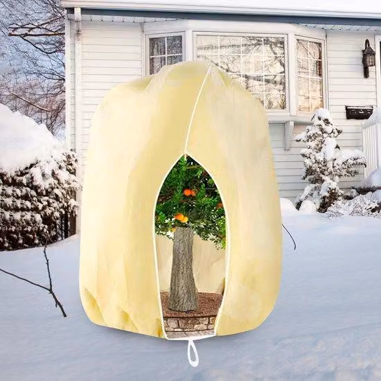Protezione invernale per piante 360 cm x 200 cm Protezione invernale per piante 80 g/m² Tenda per lo svernamento delle piante Protezione invernale per piante in vaso Materiale denso Lavabile Resistente all'abrasione