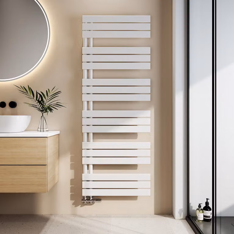 EMKE Radiatore da bagno Radiatore a pannello Attacco laterale Montaggio a parete Acqua calda Asciugamani elettrico Scaldasalviette 1599 x 600 mm Bianco senza resistenza elettrica