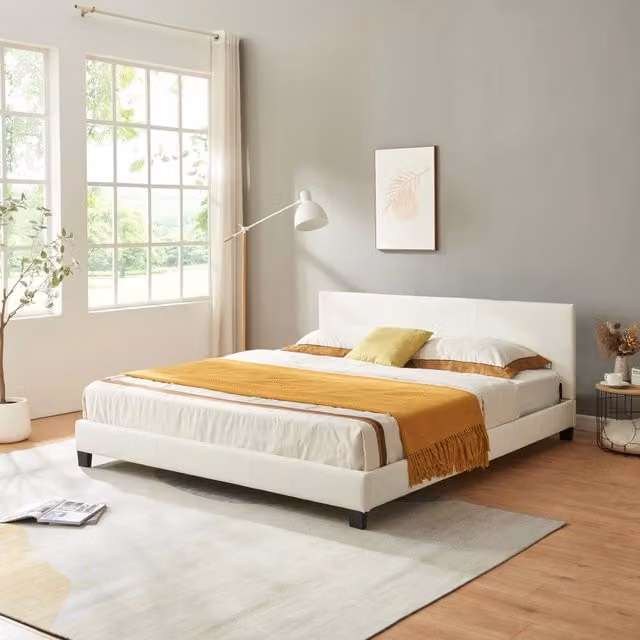 Letto Matrimoniale Corium con Testiera Alta e Rivestimento in Similpelle Bianco L/P: 180 x 200 cm