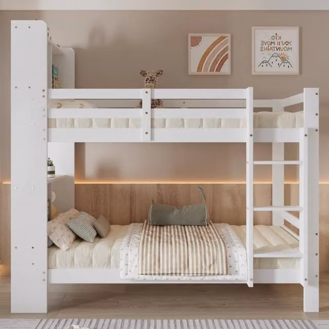 Letto a castello 2 posti 90 × 200 cm con ripiani; scala ad angolo a 3 gradini e reti a doghe in legno bianco