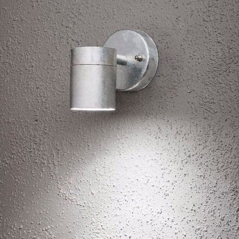 Applique Konstsmide Modena in acciaio galvanizzato con vetro trasparente