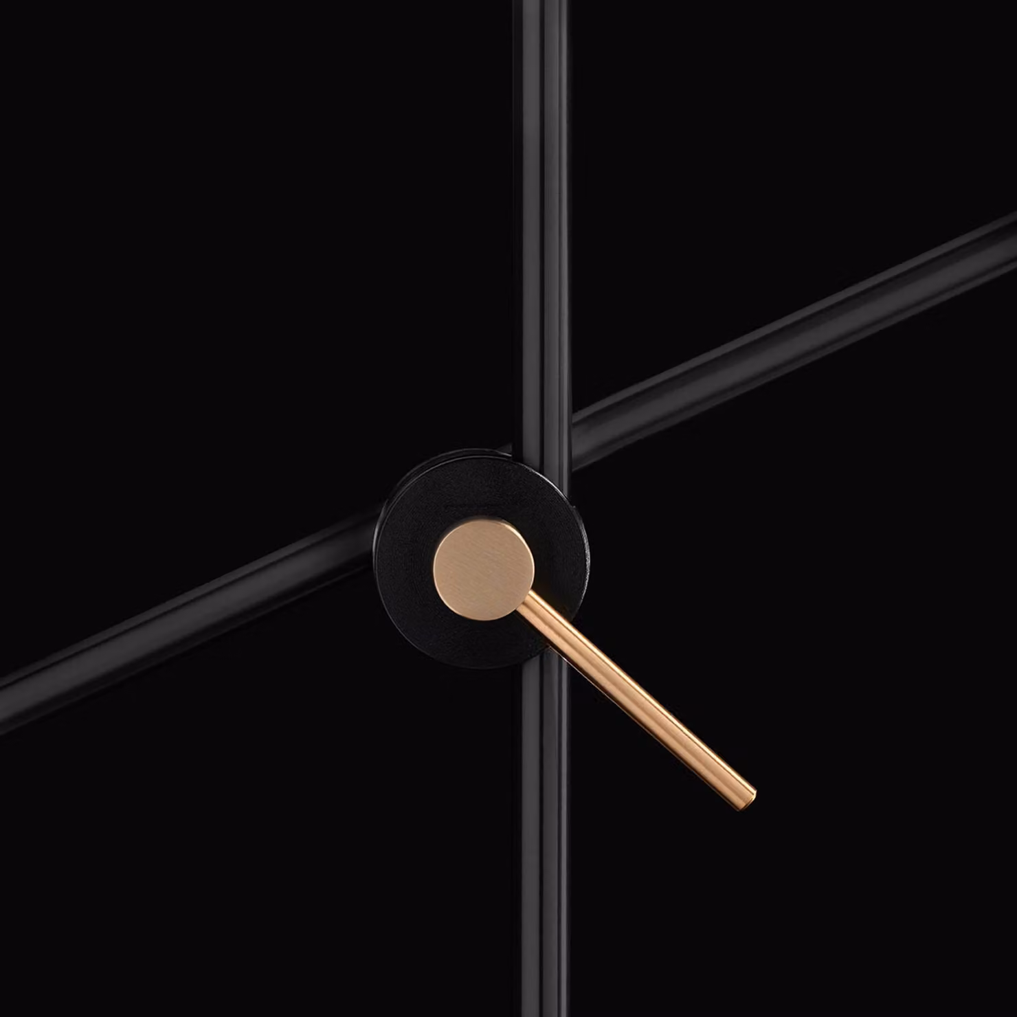 Oluce Lampada da tavolo di design G.O. 252, Bronzo / Ottone antico, Soggiorno / Sala da pranzo, Metallo, Design, Lampada da tavolo