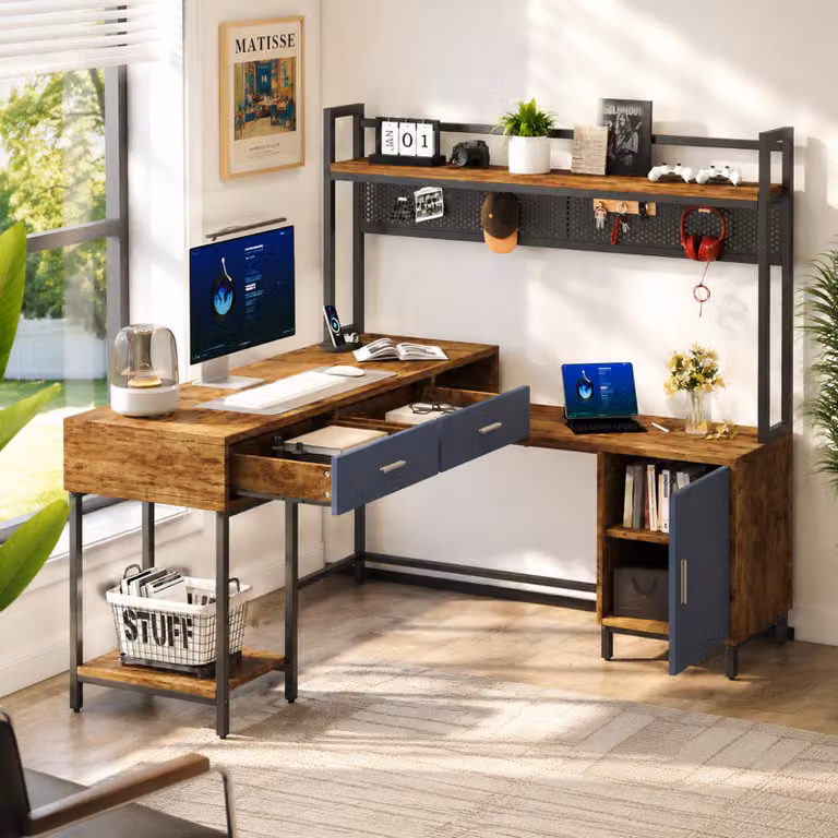 Scrivania a forma di L in stile industriale, dimensioni 140x140x135 cm. Scrivania angolare con cassetti e ripiano
