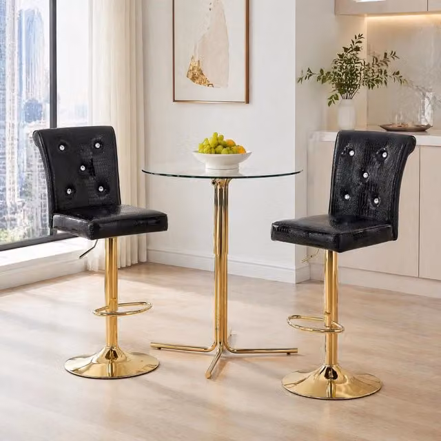 Set di 2 sgabelli da bar WISHDOR in ecopelle nera effetto coccodrillo con dettagli glamour e finitura lucida