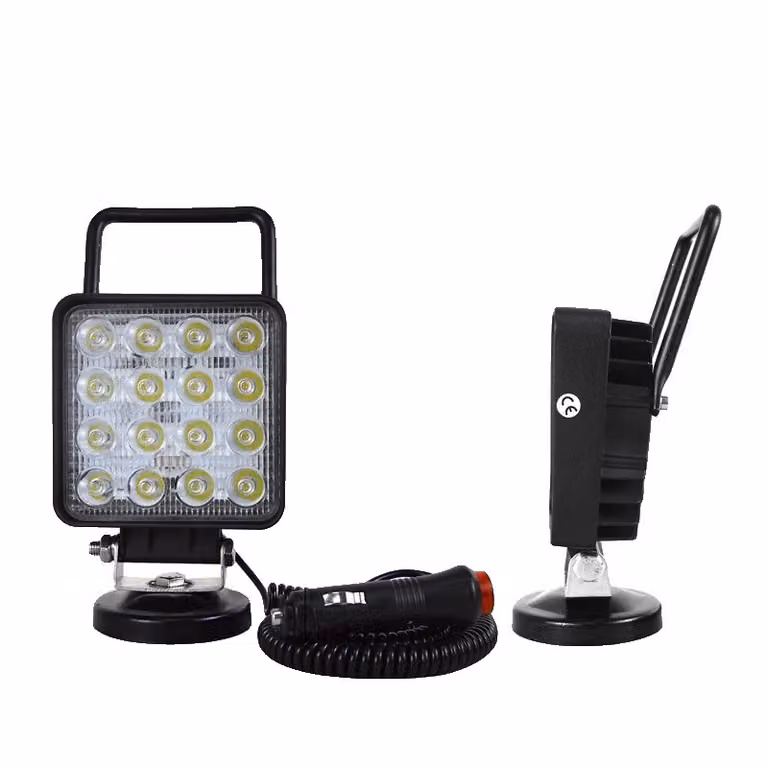 Luce da lavoro a LED, potenza 48W, impermeabile IP67, 2 faretti