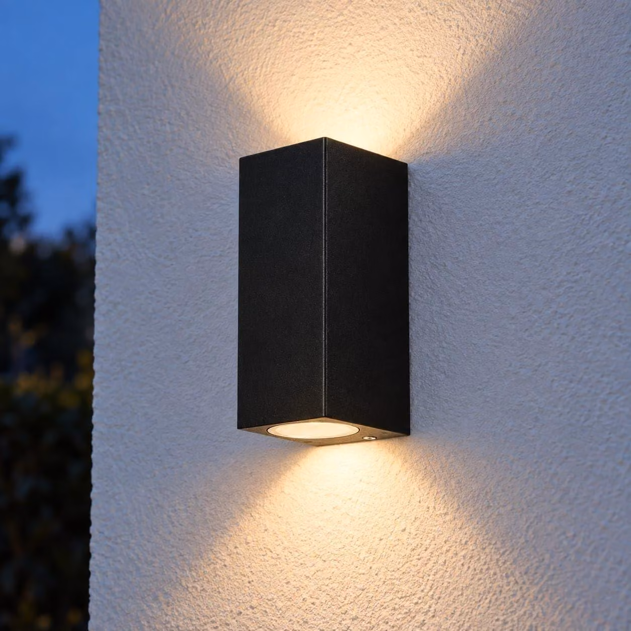 Lampada da parete Up&Down, alluminio/vetro, nera, grado di protezione IP44, attacco GU10, larghezza 6,8 cm
