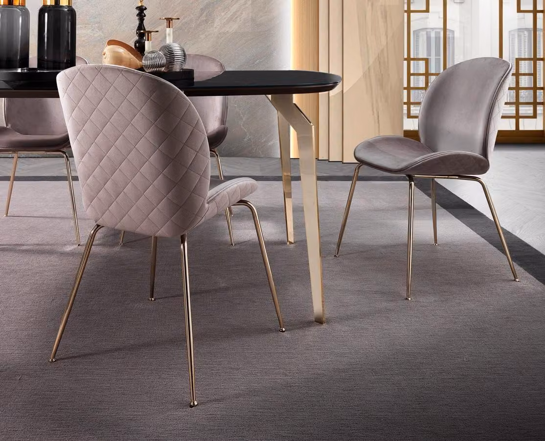 Esszimmer Stühle Holz Luxus Sessel Stuhl Beige Lehnstuhl Wohnzimmer Möbel