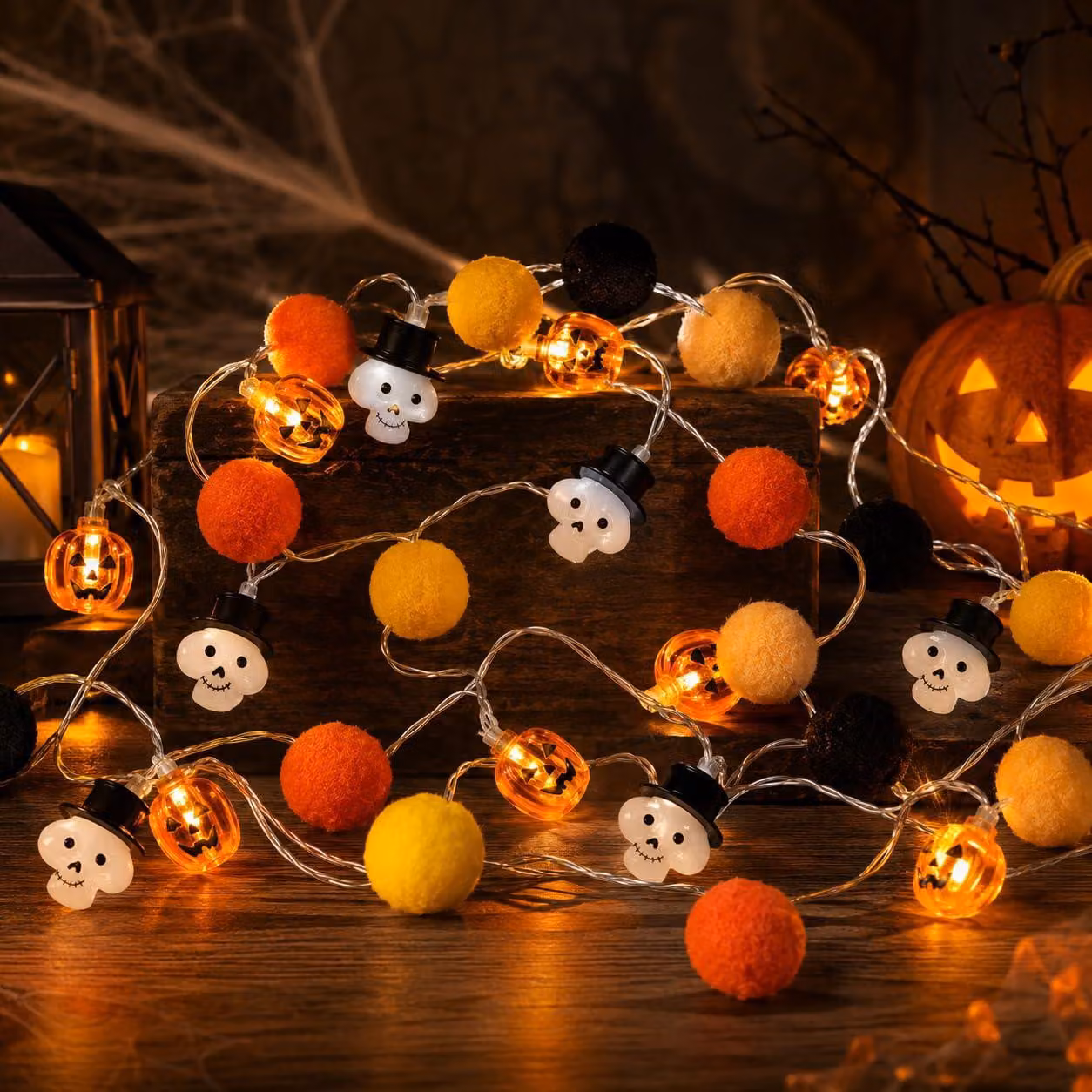 Catena luminosa a tema Halloween, lunghezza 3 metri, 20 LED, alimentazione a batteria
