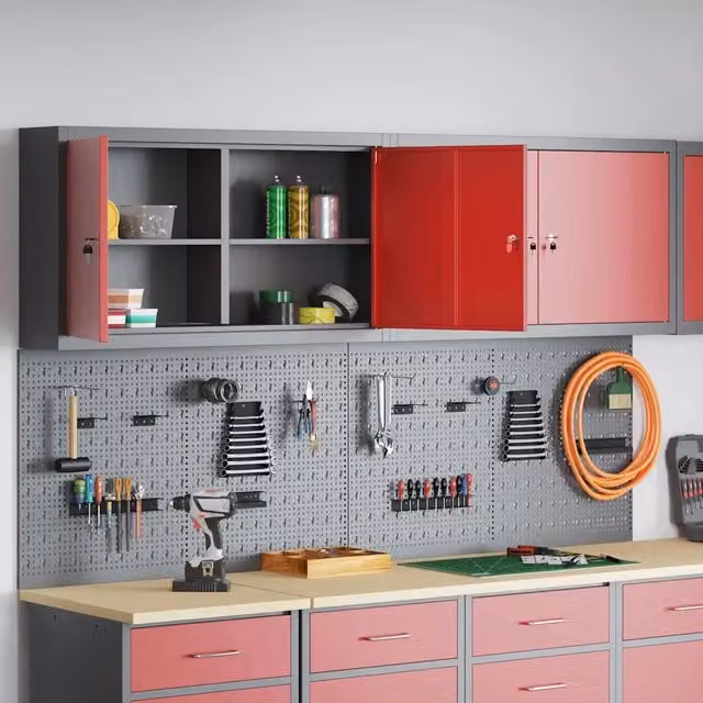 Set di 6 armadi per attrezzi con scaffale vidaXL in acciaio, rosso e grigio, montabili a parete
