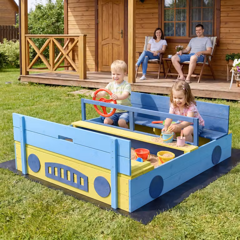 Sabbiera per bambini Costway a forma di macchina in legno di abete blu con volante rotante