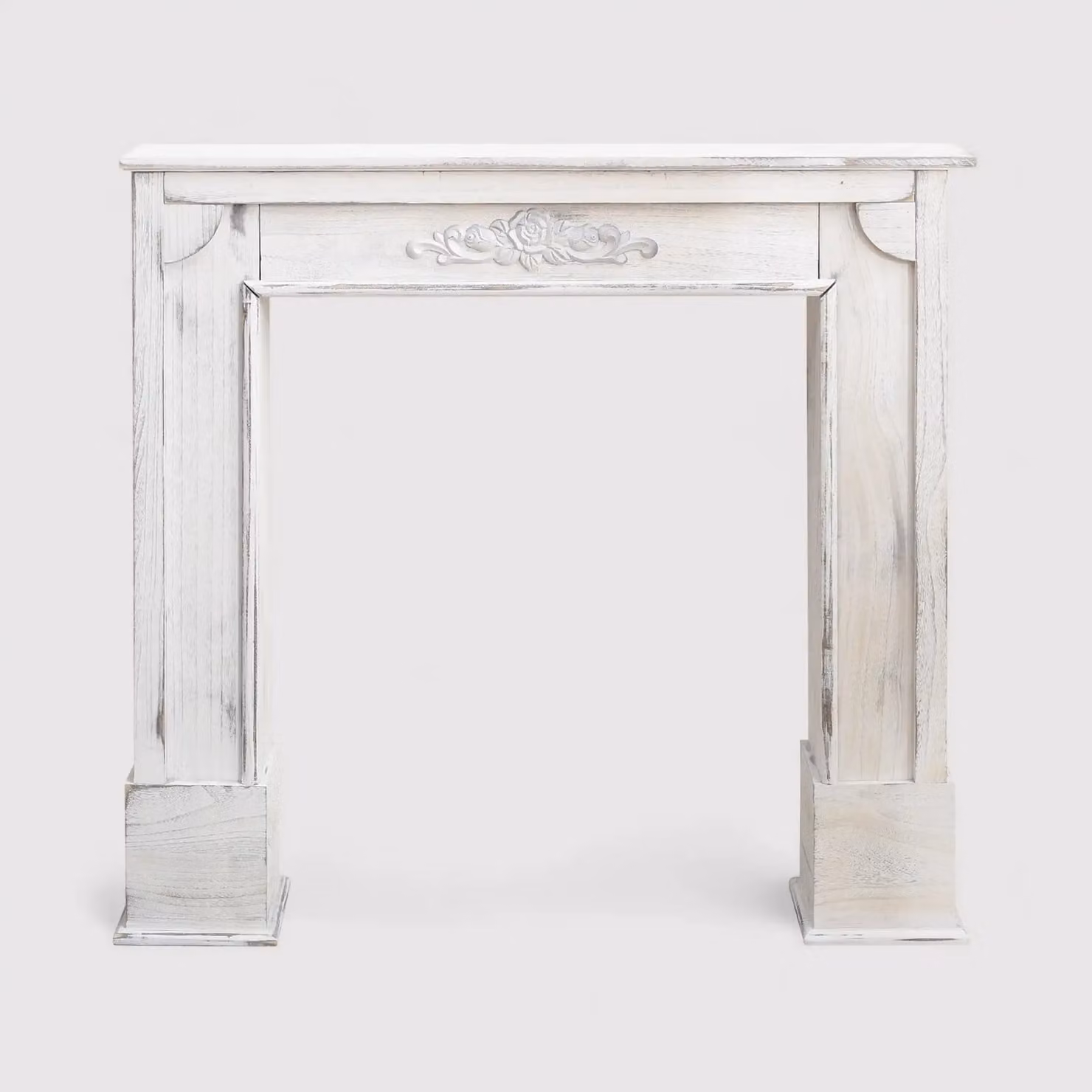 Citiso - Cornice camino shabby in legno bianco da salotto