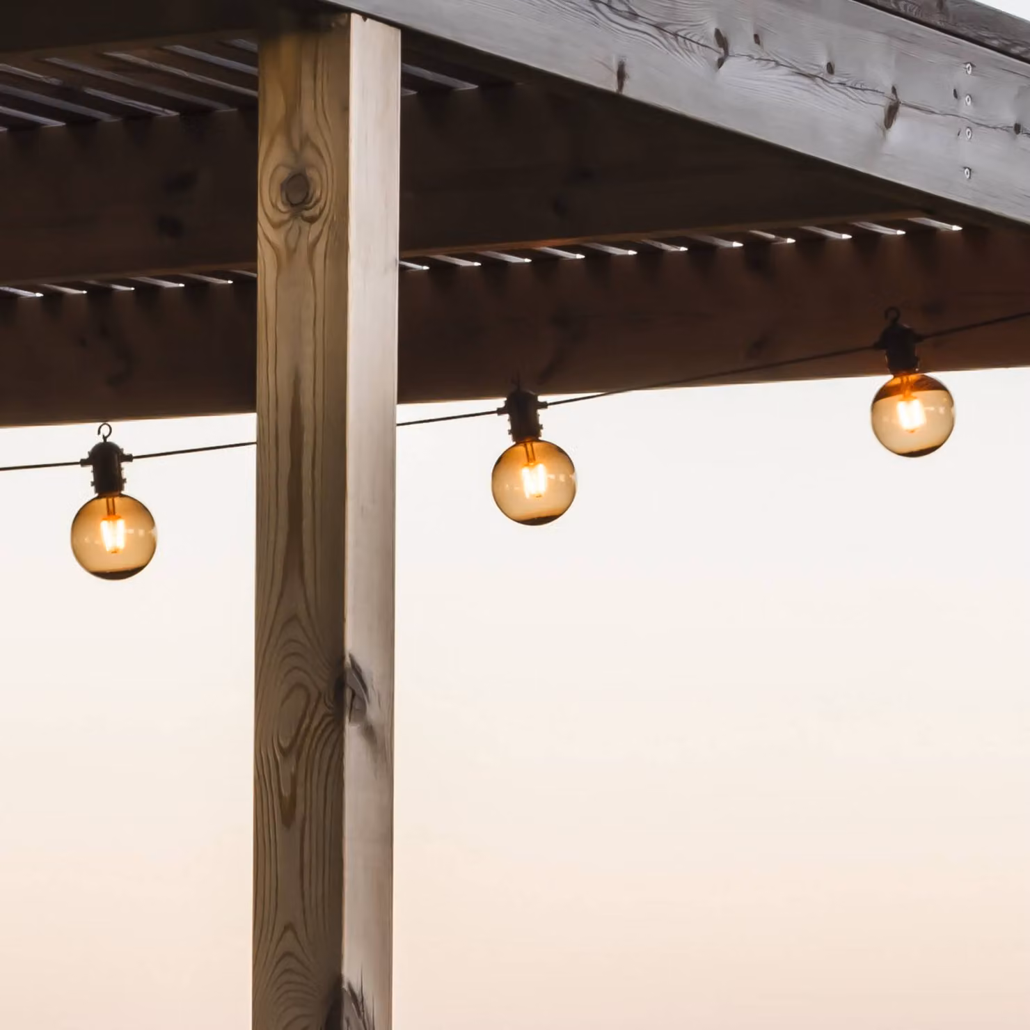 Konstsmide Christmas Ghirlanda luminosa LED solare da festa, 7 W, marrone, IP44, 1800 K LED-Solar-Lichterkette Party, dimmerabile, Marrone / Ruggine, Plastica, Moderno