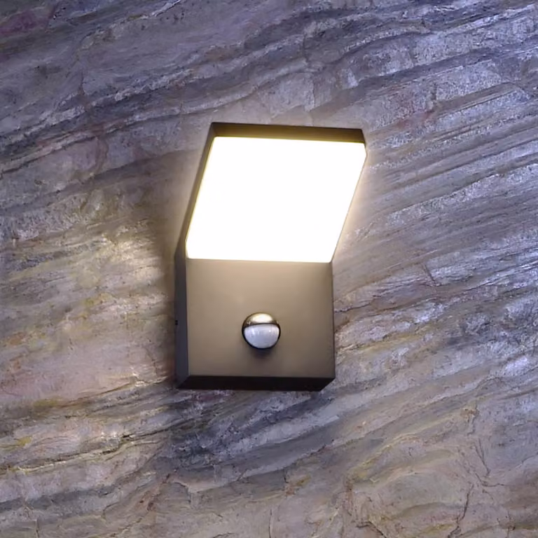 Deko-Light Applique da esterni LED con sensore Tucanae, grigio, altezza 22 cm, IP54 Tucanae, Alluminio / Grigio / Zincato, Alluminio, Moderno
