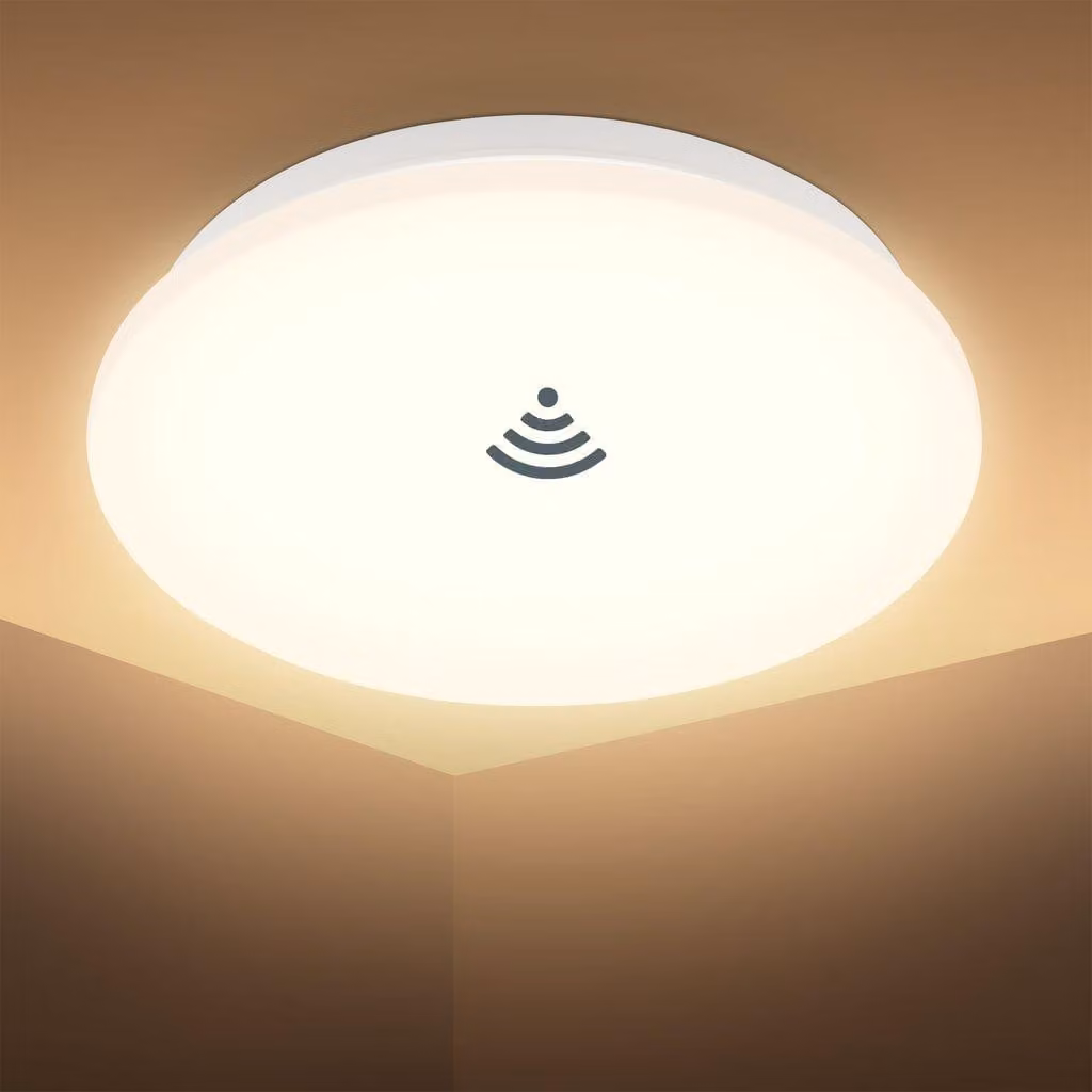 B.K.Licht - Plafoniera LED con rilevatore di movimento, plafoniera LED per bagno, lampada LED con protezione dagli spruzzi d'acqua e luce bianca calda, lampada per bagno, cucina, 27x6 cm (DxH), bianco
