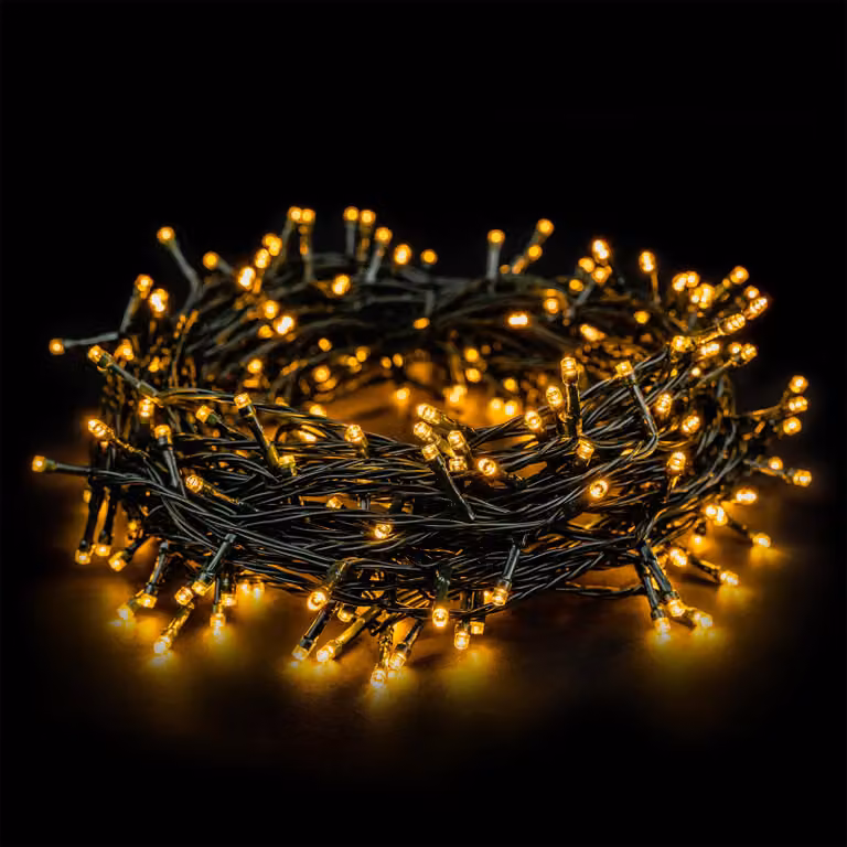 Ghirlanda luminosa a LED Emos modello Classic a luce calda, lunghezza 24 m, 240 LED, 230 V con spina, con funzione timer, adatta come illuminazione natalizia per interni ed esterni, grado di protezione IP44, temperatura di colore: bianco caldo