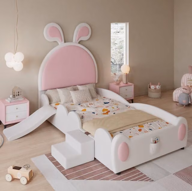 Letto singolo imbottito per bambini 90x200 cm con scivolo; scaletta e testiera con orecchie di coniglio; bianco e rosa